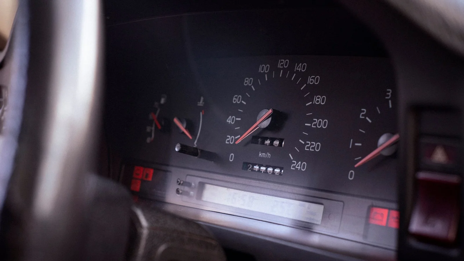 Estimating how much sound deadening a car needs